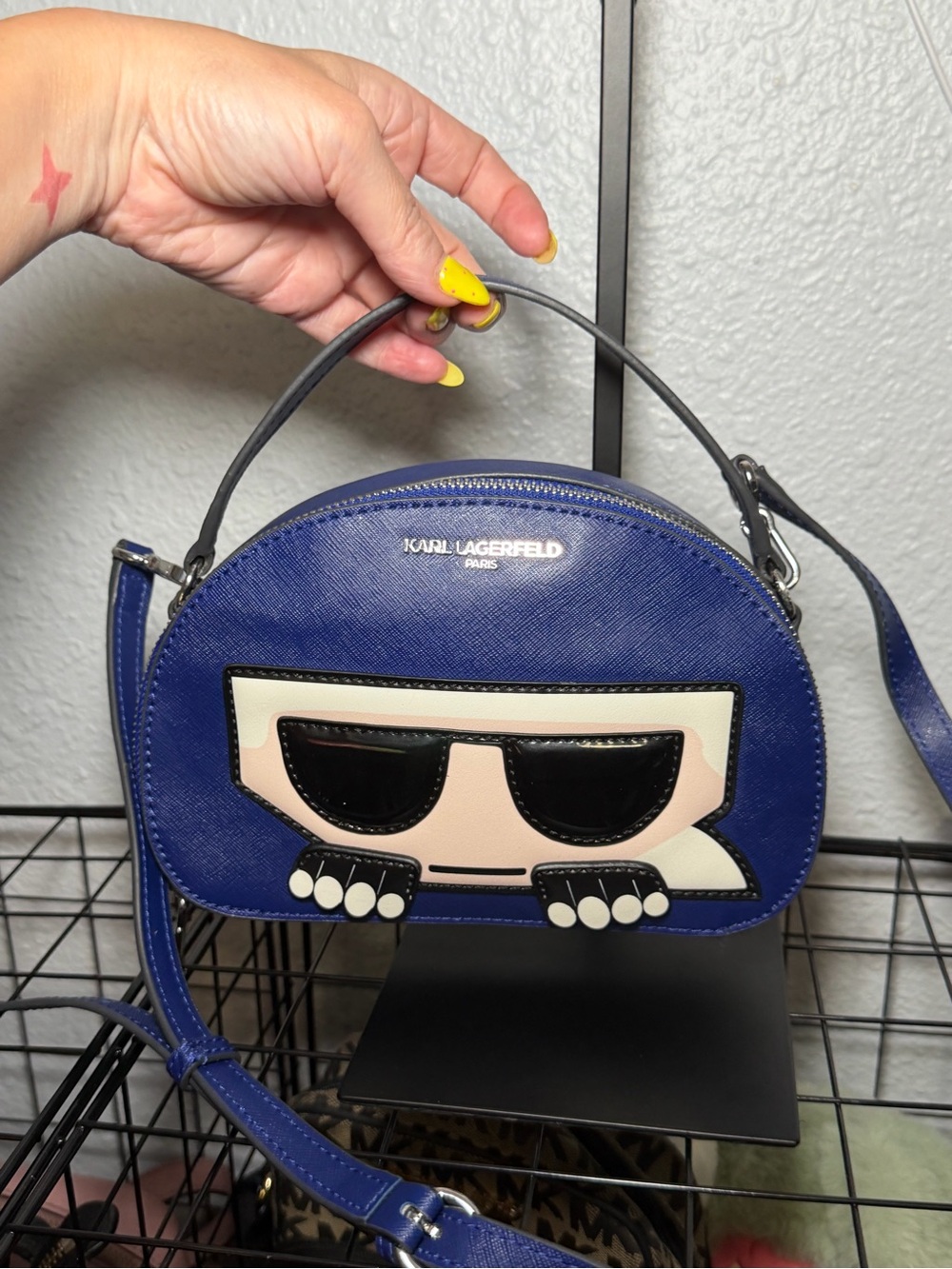 Unique Karl Lagerfeld Paris K/Ikonik Maybelle Dome Crossbody Blue Peekaboo Bag - Picture 12 of 16